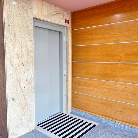 Housing Leon Pablo Florez Экстерьер фото